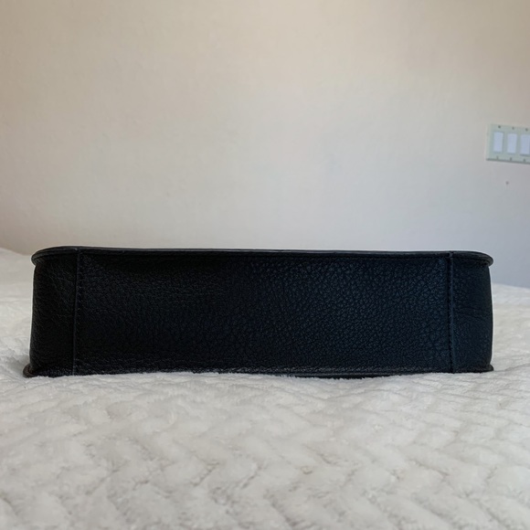 Calvin Klein Sonoma Bubble Lamb Novelty Messenger Crossbody - Picture 7 of 13